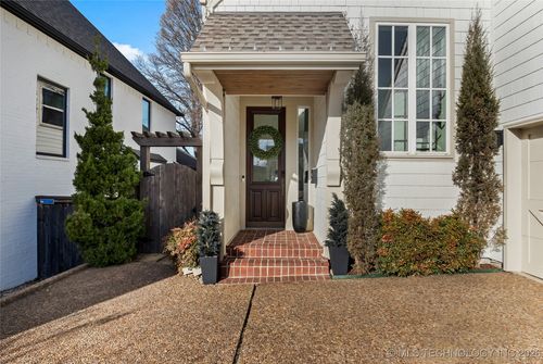 2115 24th St, Tulsa, OK, 74114-2909 | Card Image