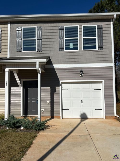 146 Red Oak Trl Nw, milledgeville, GA, 31061-6693 | Card Image