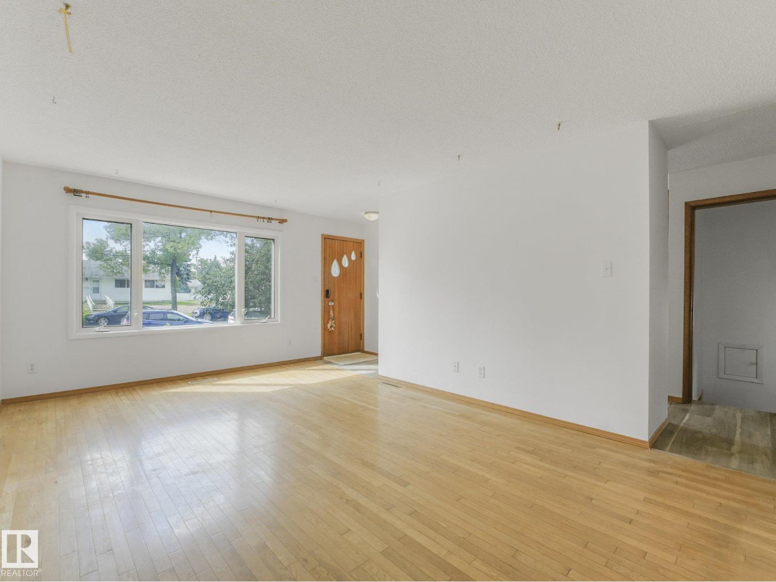 Residential in Edmonton 4