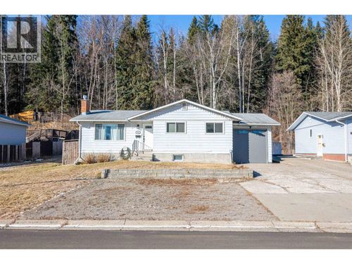 5861 Brock Dr, Prince George, BC, V2N2E3 | Card Image