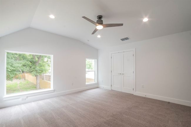 A - 616 W Dittmar Rd, Townhouse with 3 bedrooms, 3 bathrooms and 2 parking in Austin TX | Image 13