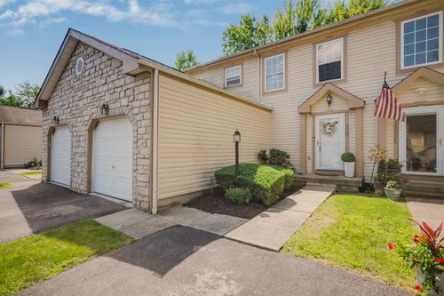 970 Sara Ct, Pataskala, OH, 43062 | Card Image
