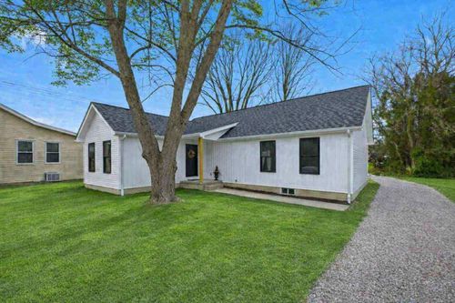 285 E Granville St, Sunbury, OH, 43074-9488 | Card Image