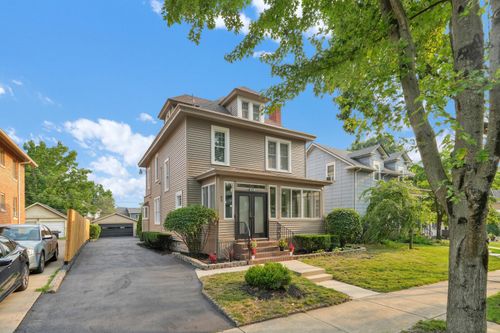 83 Clinton Heights Ave, Columbus, OH, 43202-1243 | Card Image