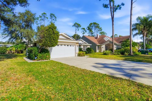 5712 Whitebark Dr, WESLEY CHAPEL, FL, 33543-4536 | Card Image