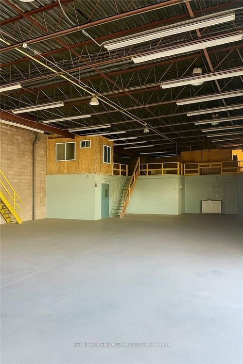 1-and-2-south-94 Dunkirk Rd, St Catharines, ON, L2P3H4 | Card Image