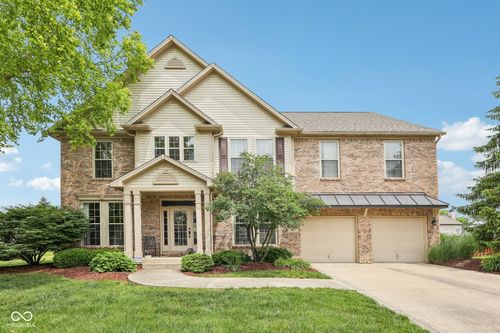 9833 Parkshore Dr, Fishers, IN, 46038-6856 | Card Image