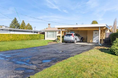 22641 Brown Ave, Maple Ridge, BC, V2X3R6 | Card Image