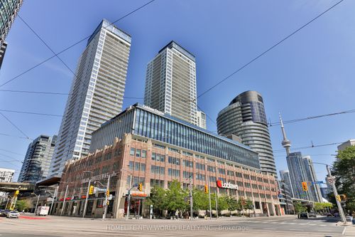 812-17 Bathurst St, Toronto, ON, M5V0N1 | Card Image