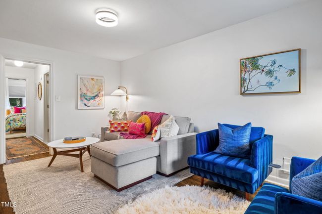 3-web-or-mls-1019 Morehead Ave-3 | Image 6
