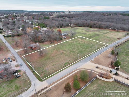 1290 E 4th St, Tahlequah, OK, 74464 | Card Image