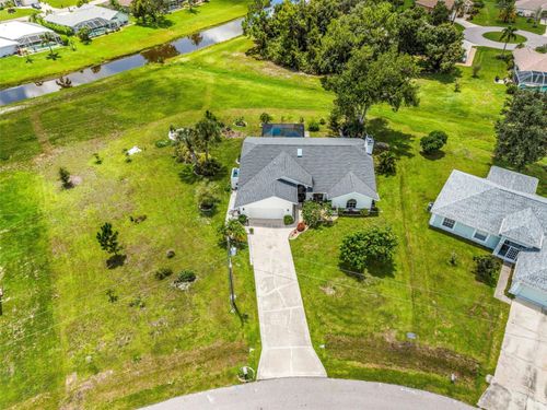 239 Valdiva St, PUNTA GORDA, FL, 33983-5627 | Card Image