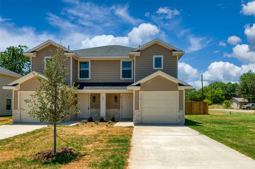 2-201 S May St, Whitewright, TX, 75491-2304 | Card Image