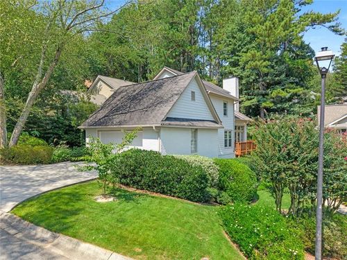 1023 Shady Valley Pl Ne, Atlanta, GA, 30324-2772 | Card Image