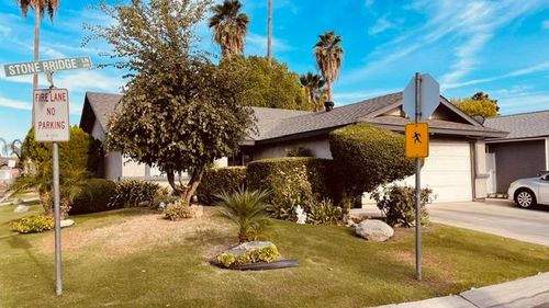 5900 Stone Bridge Ln, Bakersfield, CA, 93313-3387 | Card Image