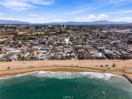 125 41st St, Newport Beach, CA, 92663-2923 | Card Image