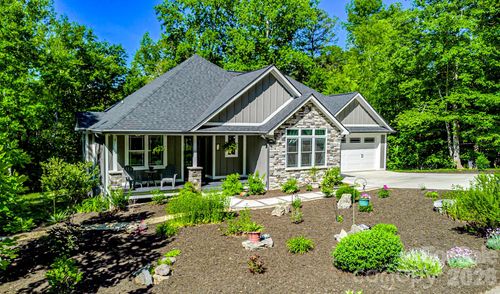 278 Hunters Trce, Rutherfordton, NC, 28139-8499 | Card Image
