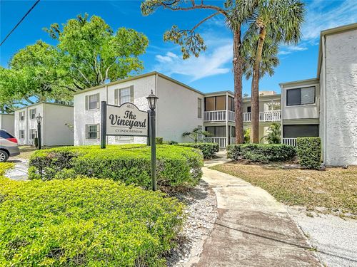 240-4611 W North B St, TAMPA, FL, 33609-1914 | Card Image