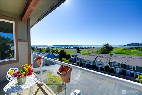 apt-b304-1850 Sw Scenic Heights St, Oak Harbor, WA, 98277-7182 | Card Image