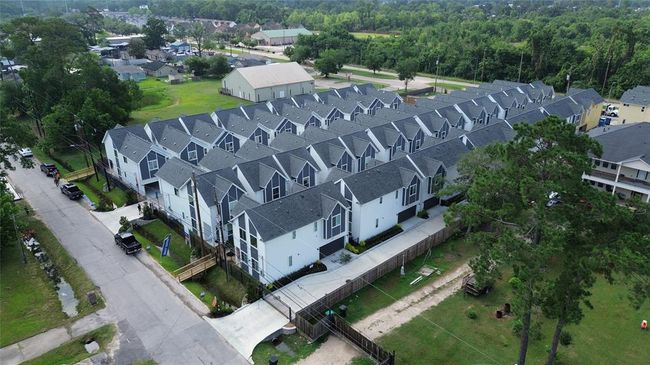 1650 W Tidwell Rd, House other with 3 bedrooms, 4 bathrooms and 2 parking in Houston TX | Image 14