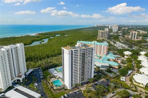 apt-302-5601 Turtle Bay Dr, NAPLES, FL, 34108-2792 | Card Image