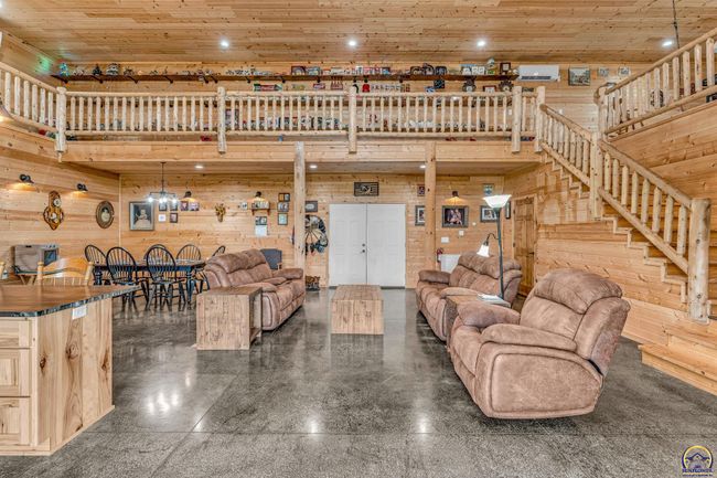 14426 110 Th St, House other with 5 bedrooms, 3 bathrooms and null parking in Oskaloosa KS | Image 10