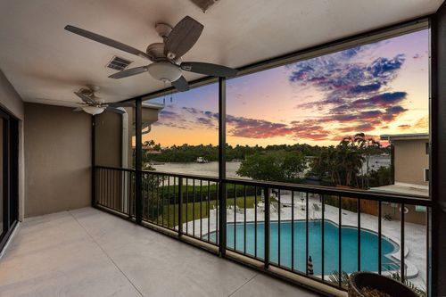 318-3605 S Ocean Blvd, South Palm Beach, FL, 33480-6313 | Card Image