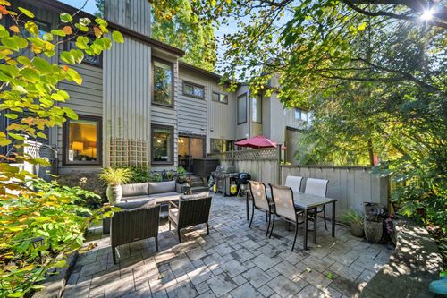 4742 Laurelwood Pl, Burnaby, BC, V5G4B2 | Card Image