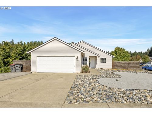 707 Ash St, Dayton, OR, 97114-9717 | Card Image