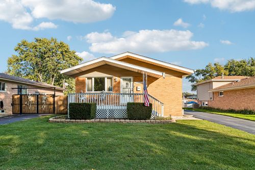 14323 Kildare Ave, Midlothian, IL, 60445-2647 | Card Image