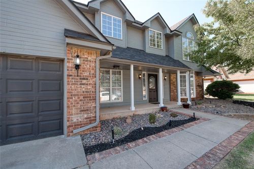 15401 Summit Parke Dr, Edmond, OK, 73013-1349 | Card Image