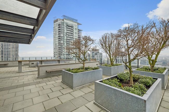 2002 - 1325 Rolston Street, Condo with 2 bedrooms, 2 bathrooms and 1 parking in Vancouver BC | Image 26