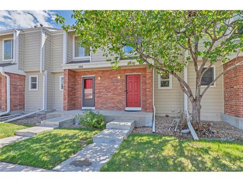 2-05-7476 E Arkansas Ave, Denver, CO, 80231 | Card Image
