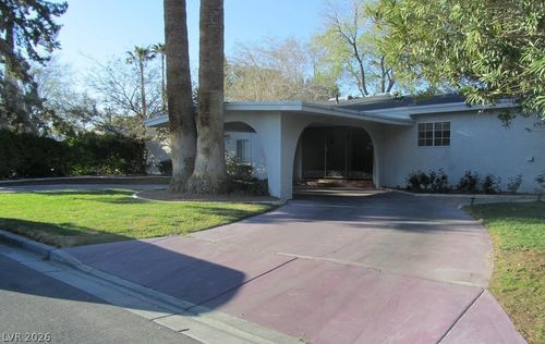 4428 Parkchester Dr, Las Vegas, NV, 89108-2047 | Card Image