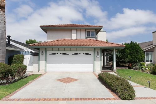 5 Petersburg, Irvine, CA, 92620-2540 | Card Image