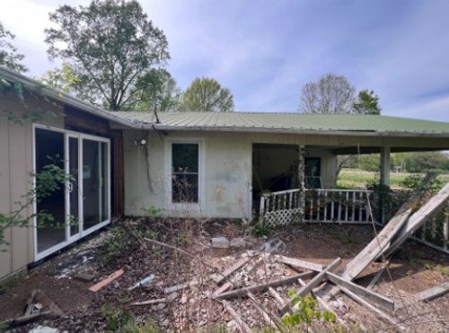 80 Poplar Knolls Ln, Mc Kenzie, TN, 38201-8488 | Card Image