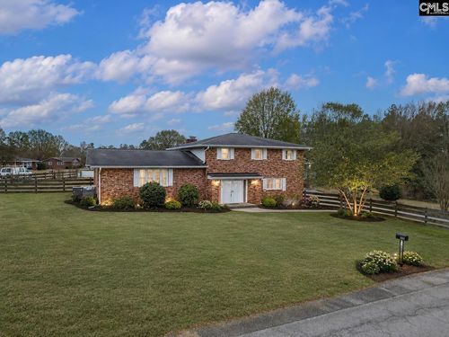 560 Edisto Dr, Batesburg, SC, 29006-2625 | Card Image