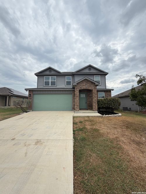 14422 Rockhouse Rd, Elmendorf, TX, 78112-4770 | Card Image