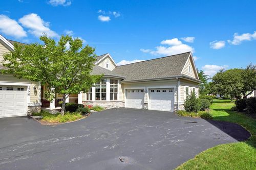 1774 Regal Court, Oconomowoc, WI, 53066 | Card Image