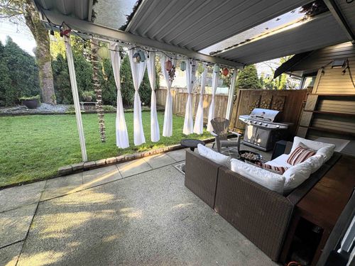 8-20888 Mckinney Ave, Maple Ridge, BC, V2X0L7 | Card Image