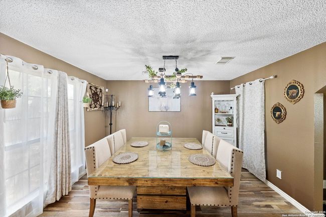 1506 D St, House other with 4 bedrooms, 3 bathrooms and null parking in Floresville TX | Image 11