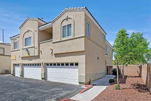 3-4036 Smokey Fog Ave, North Las Vegas, NV, 89081-3845 | Card Image