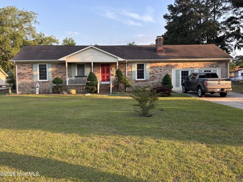 2485 Pine Knoll Dr, Kinston, NC, 28504-7122 | Card Image