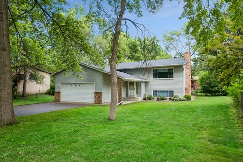 2407 Spruce Pl, White Bear Lake, MN, 55110-4865 | Card Image