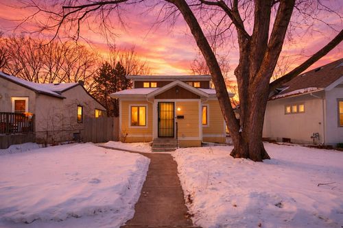 3631 Colfax Ave N, Minneapolis, MN, 55412-2046 | Card Image