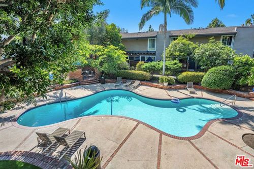 213-6305 Green Valley Circle, Culver City, CA, 90230 | Card Image