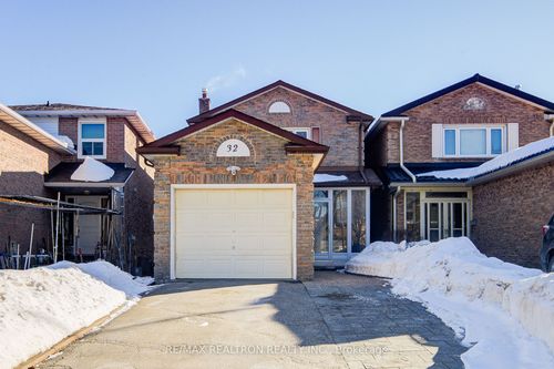 32 Wessex Pl, Scarborough, ON, M1V2P4 | Card Image