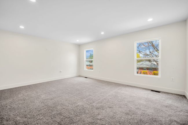 Bedroom | Image 19