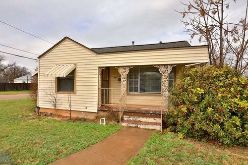 1958 S 20th St, Abilene, TX, 79602-4624 | Card Image