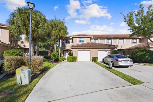 4872 Pinemore Ln, Lake Worth, FL, 33463-6991 | Card Image